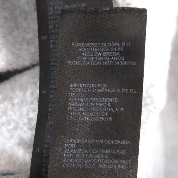 Forever 21 The Beatles Graphic Sweatshirt Size Medium Crew Neck Cotton Blend - Picture 12 of 14